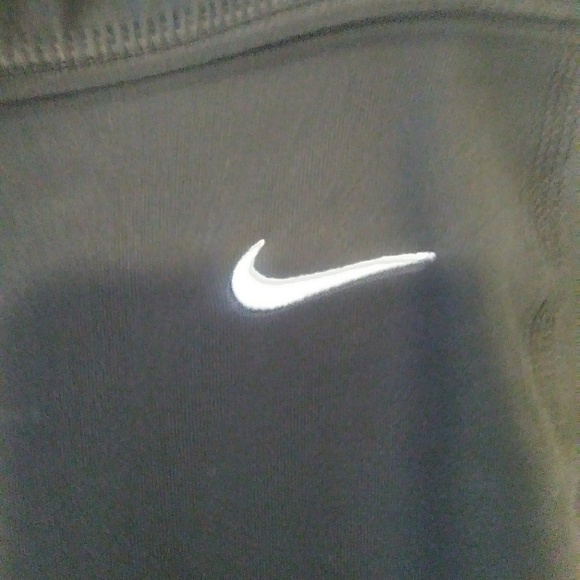Nike Fit Dry Leggings - Picture 6 of 8